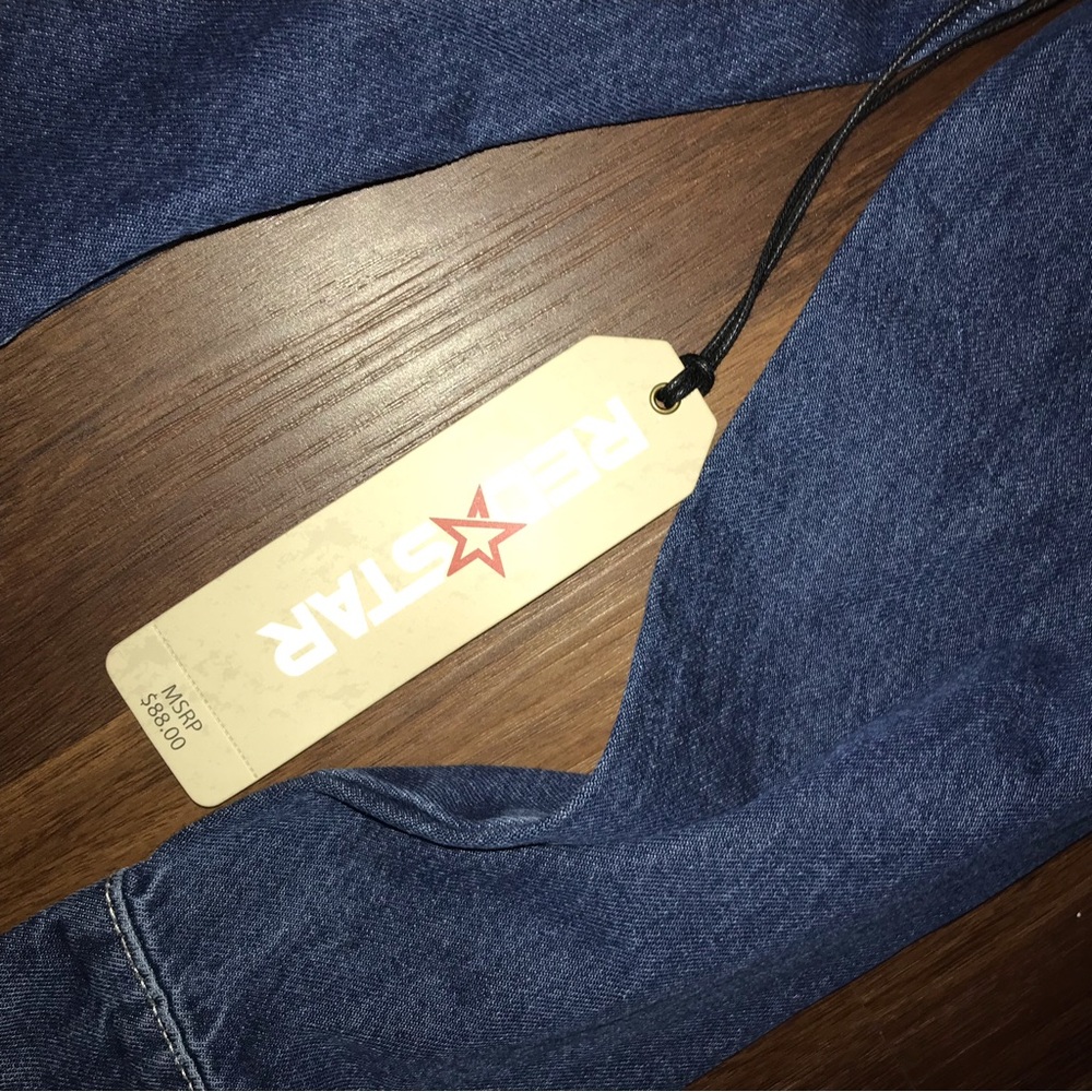 Red Star Denim Distressed Jean Jacket NWT - Picture 3 of 4